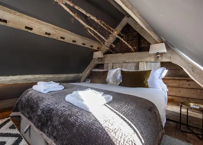 The Barth Room At Cheshire Boutique Barns